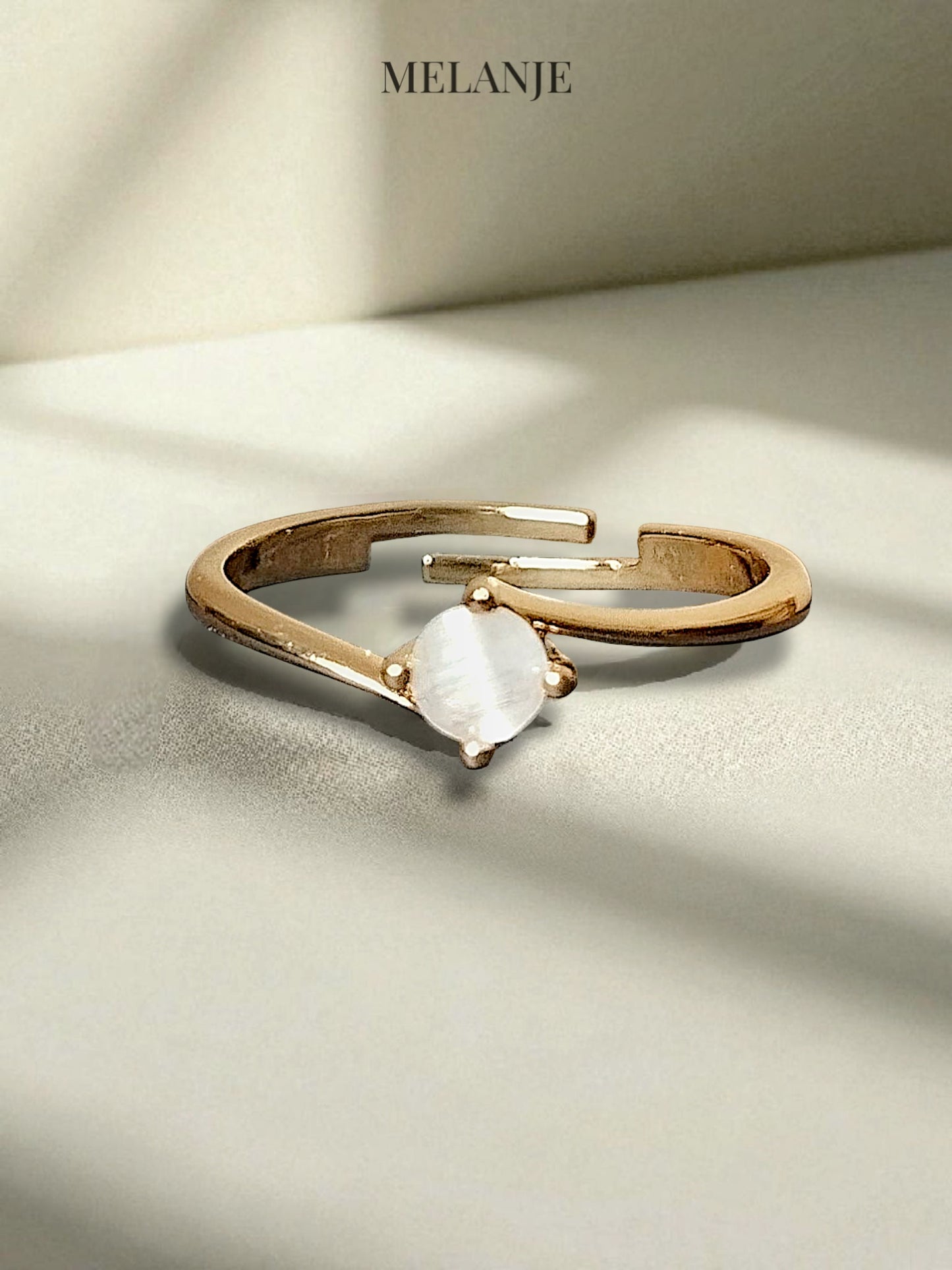 Minimal Adjustable Solitaire White Crystal Ring