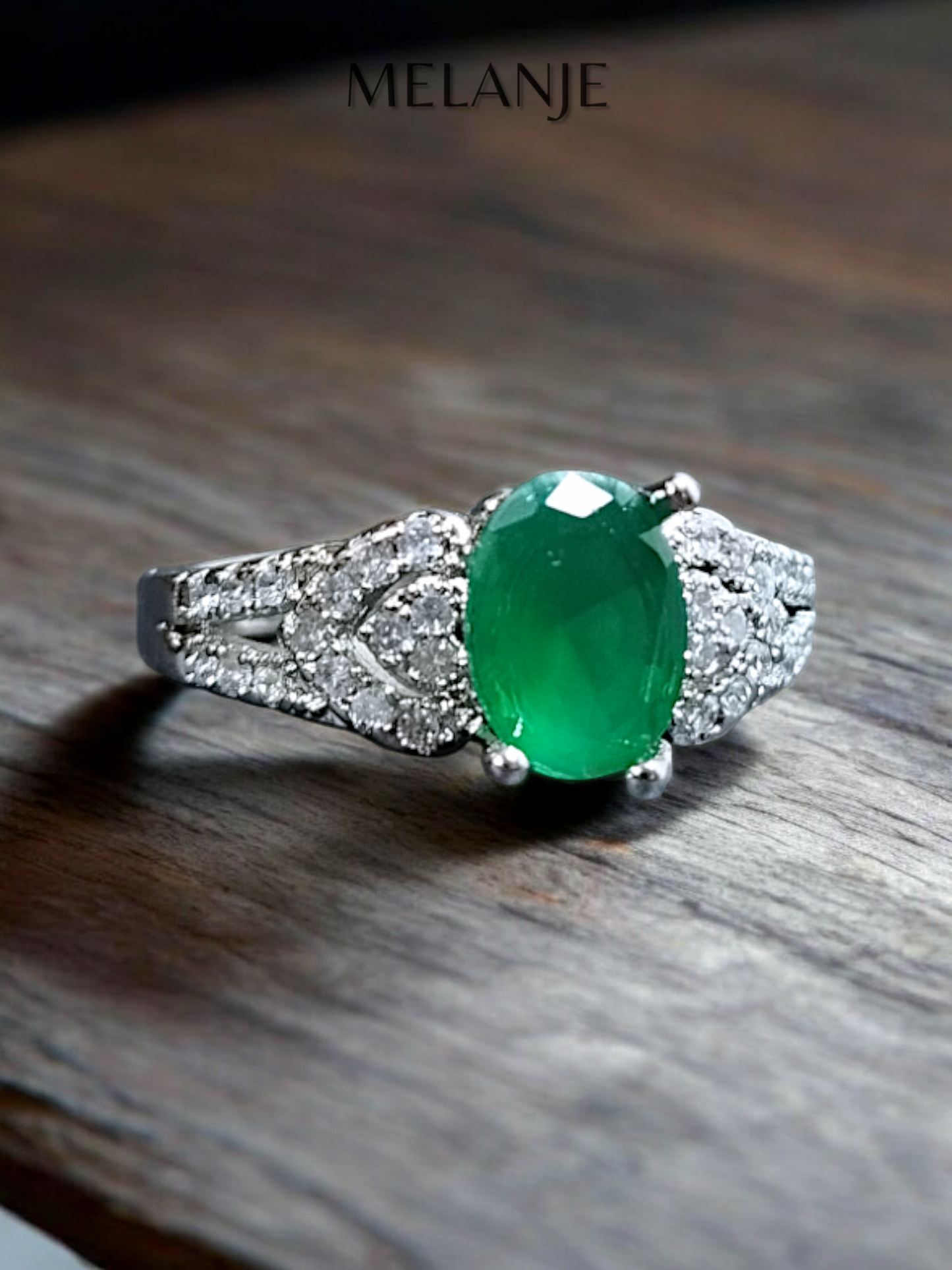 Oval Green Emerald Solitaire Crystal Split Shank Delicate Ring