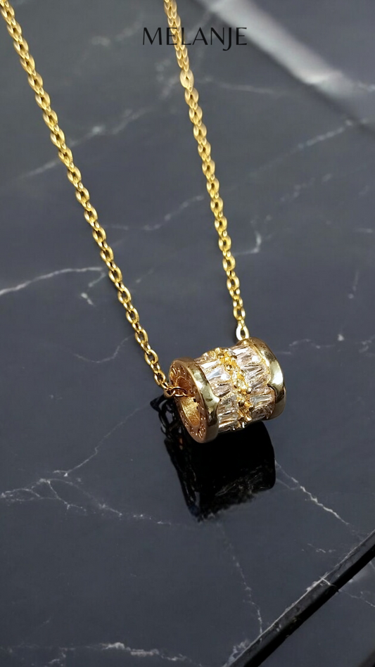 1k Gold Plated Cubic Zirconia Minimal Zig-Zag Pattern Ring Pendant Necklace