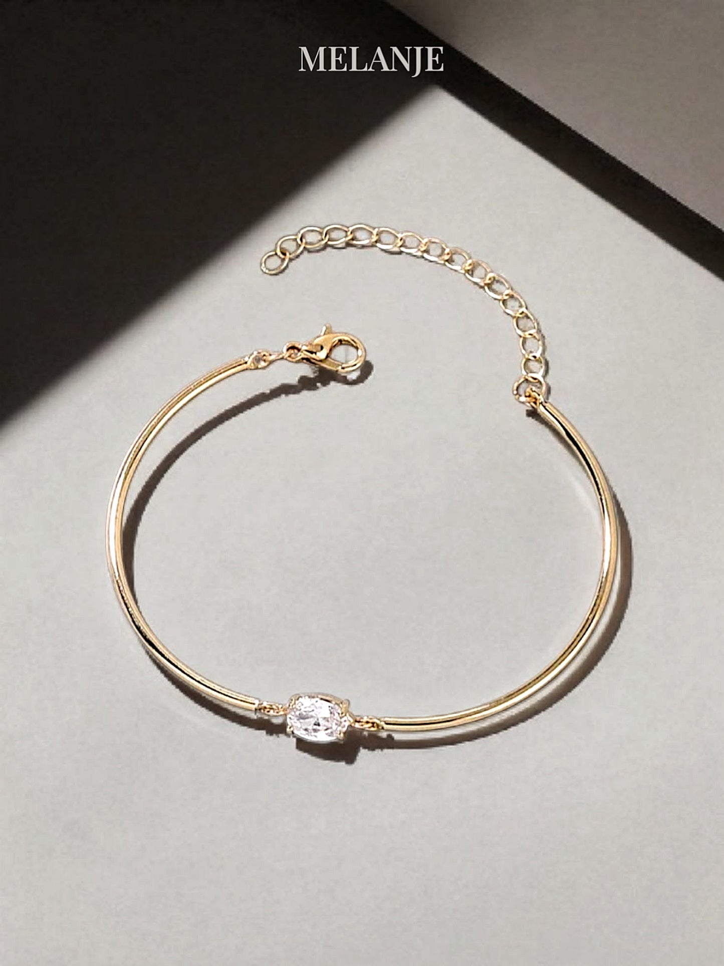 Single Oval Clear Crystal Adjustable Bracelet