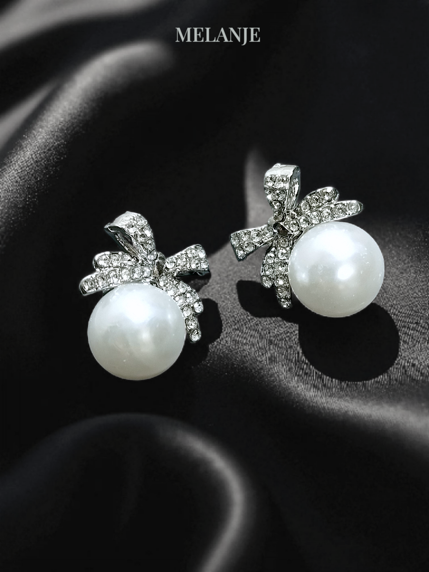Luxury Bow-Shaped Cubic Zirconia Pearl Stud Earrings