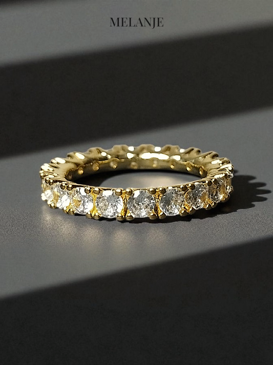 Round Cubic Zirconia Minimal Yellow Gold Band Ring