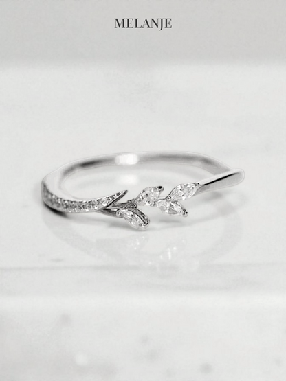 Dainty Leaf Design Cubic Zirconia Silver Ring