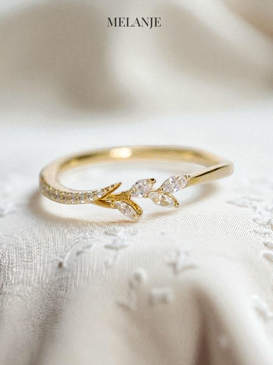 Dainty Leaf Design Cubic Zirconia Gold Ring