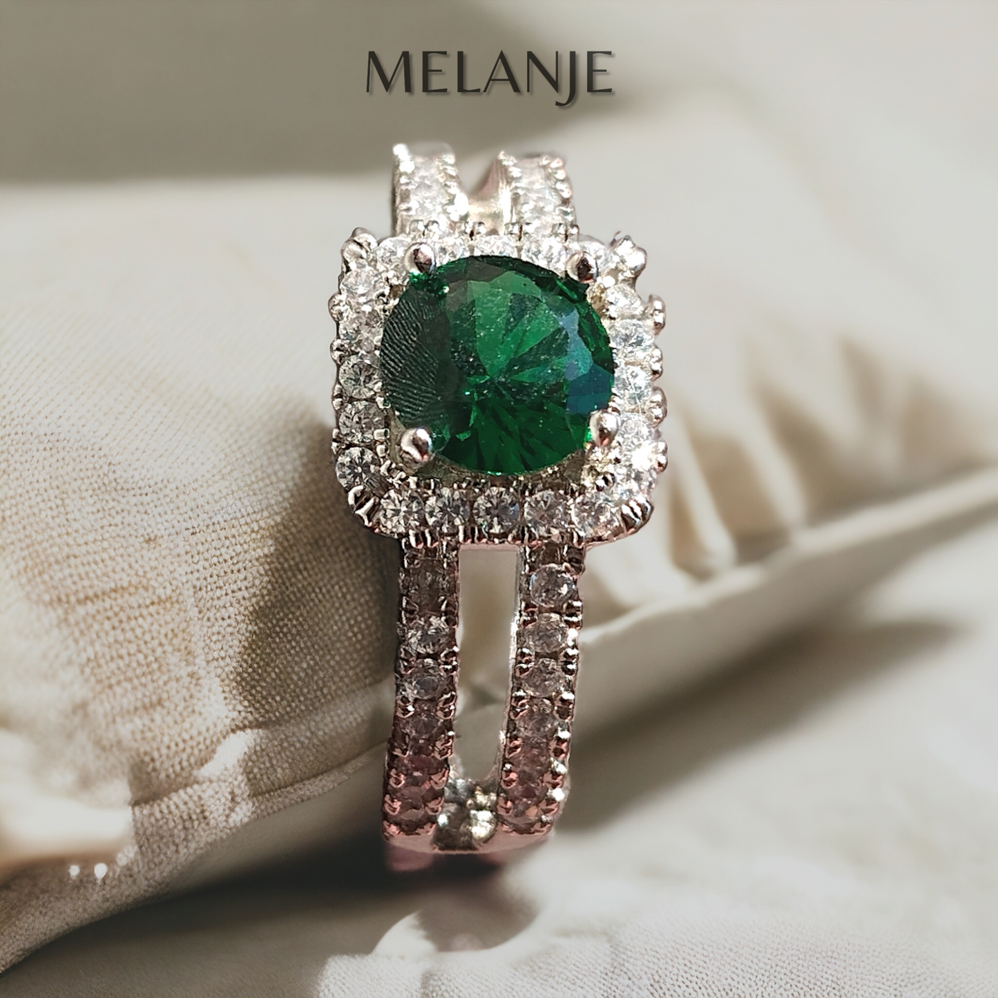 Emerald Solitaire Crystal Cushion-Cut White Cubic Zirconia Double Row Design S925 Sterling Silver Adjustable Ring