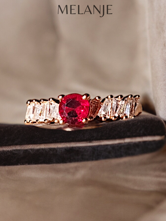 Red Solitaire Crystal White Cubic Zircon Zig-Zag Pattern S925 Adjustable Gold Ring