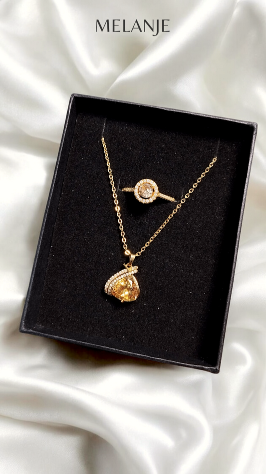 CHAMPAGNE GLEAM SET